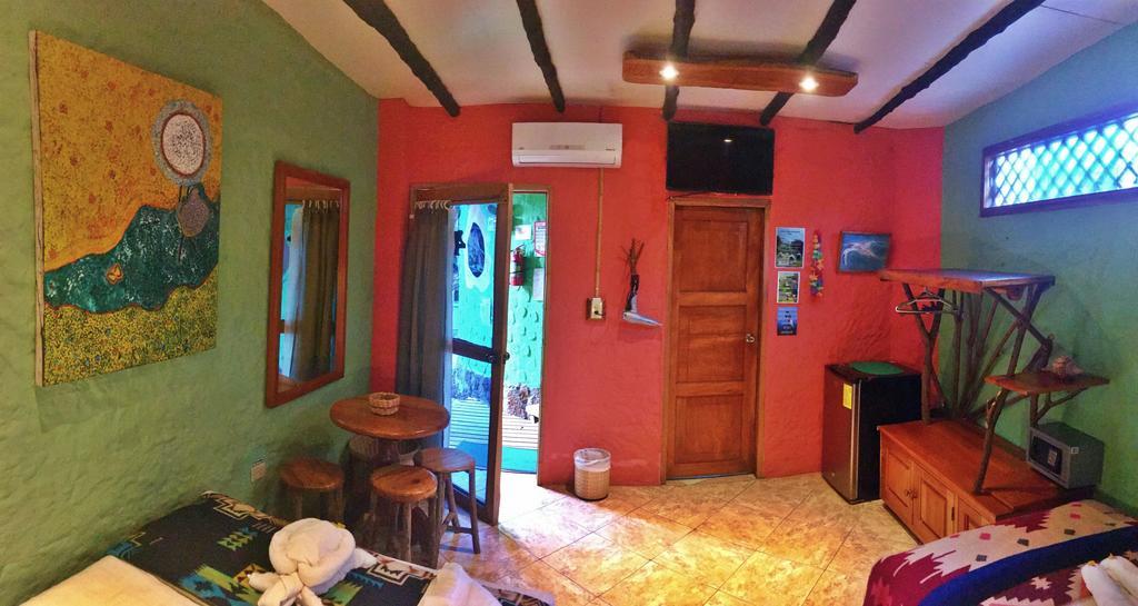 Lonesome George Ecolodge Puerto Ayora  Exterior foto